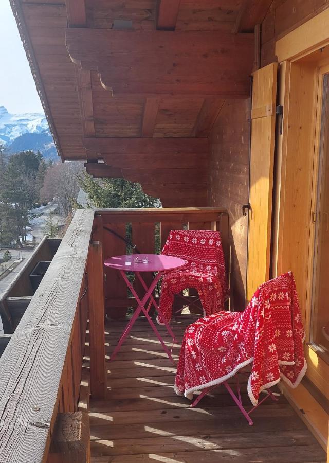 Chambre D'Hotes L'Ours Bleu Les Diablerets Exterior photo